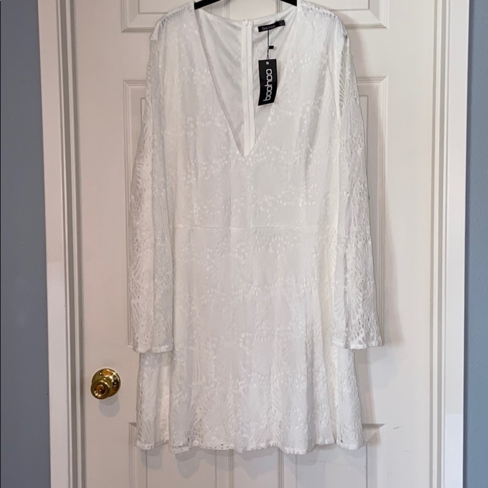 Boohoo white lace bell sleeves plunge skater dress